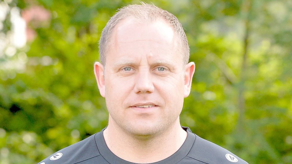 Frank Löning übernimmt beim Drittligisten VfB Oldenburg übergangsweise das Amt des Cheftrainers. Foto: Bernd Wolfenberg