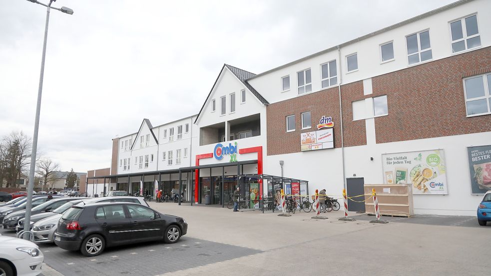 Lebensmittel, Drogeriewaren, Tierbedarf sowie Glas, Porzellan und Hausrat sollen am Pferdemarkt verkauft werden. Foto: Romuald Banik