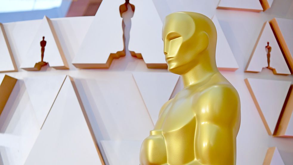 Bei den Oscar-Verleihungen 2023 gelten die Filme „Im Westen nichts Neues“ und „Everything Everywhere All at Once“ als die Sieger des Abends. Foto: dpa/Li Rui