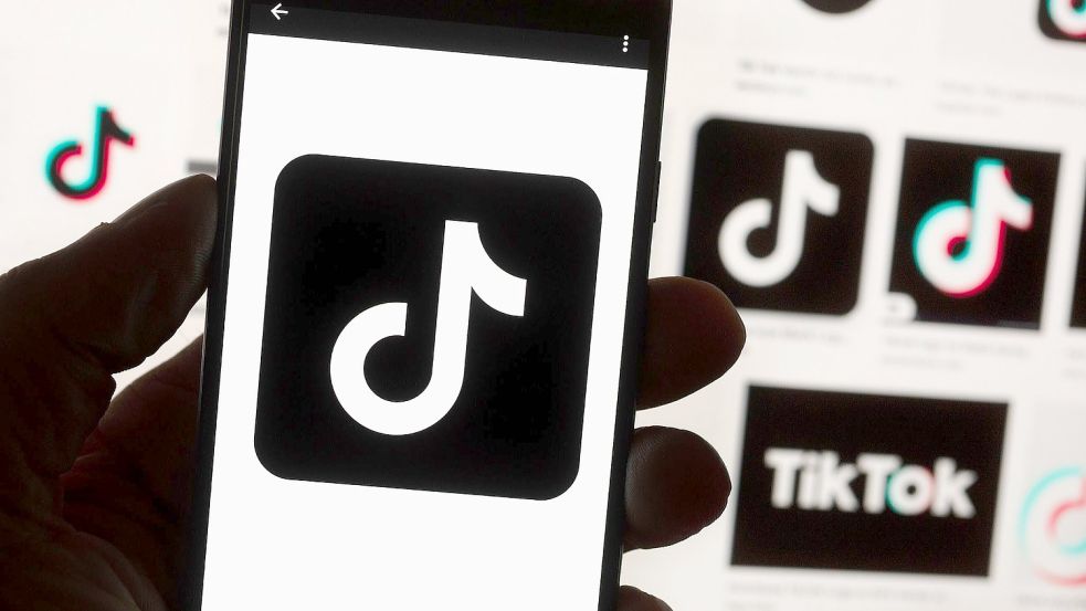 Die US-Regierung fordert, dass chinesische Anteilseigner bei Tiktok aussteigen. Foto: Michael Dwyer/AP/dpa