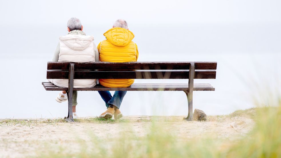Mit 67 Jahren in Rente? In anderen Ländern liegt das Renteneintrittsalter teilweise niedriger. Foto: dpa/ Hauke-Christian Dittrich