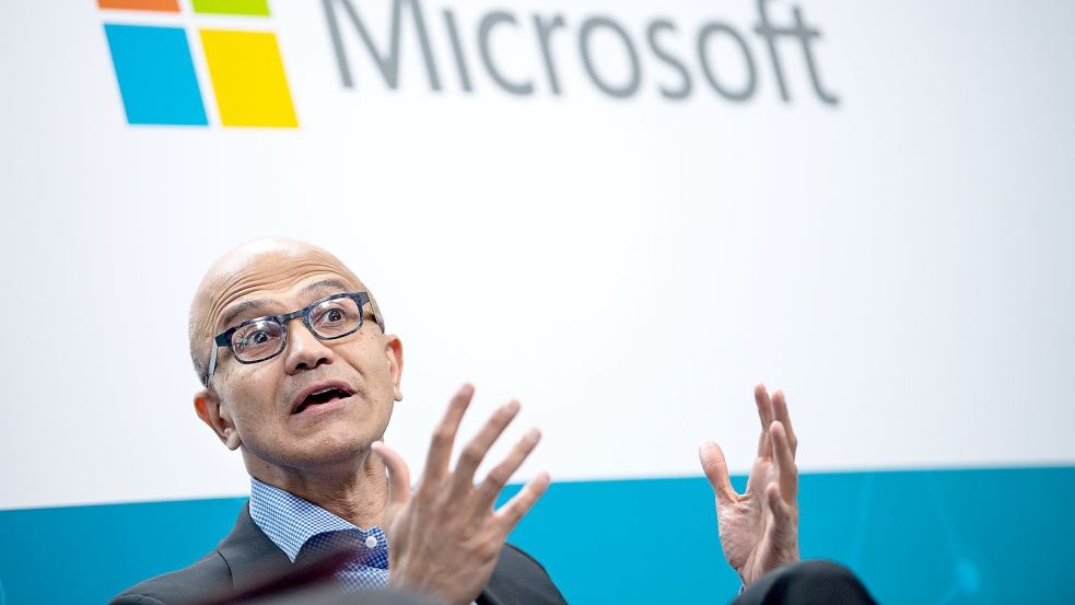 Satya Nadella, CEO von Microsoft. Der Konzern wird umfassende KI-Funktionen in seine Büro-Anwendungen integrieren. Foto: Bernd von Jutrczenka/dpa