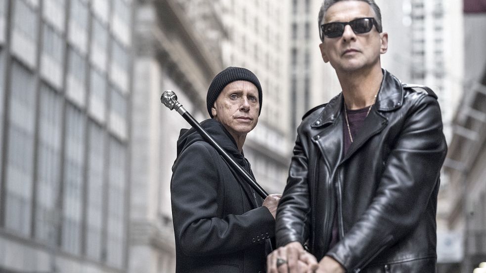 Am 24. März 2023 ist das 15. Studioalbum von Erfolgs-Band Depeche Mode erschienen. Foto: dpa/Anton Corbijn
