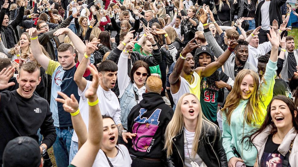 Ausgelassene Stimmung herrschte im vergangenen Jahr bei der Vatertagsparty am Galaxy. Foto: privat