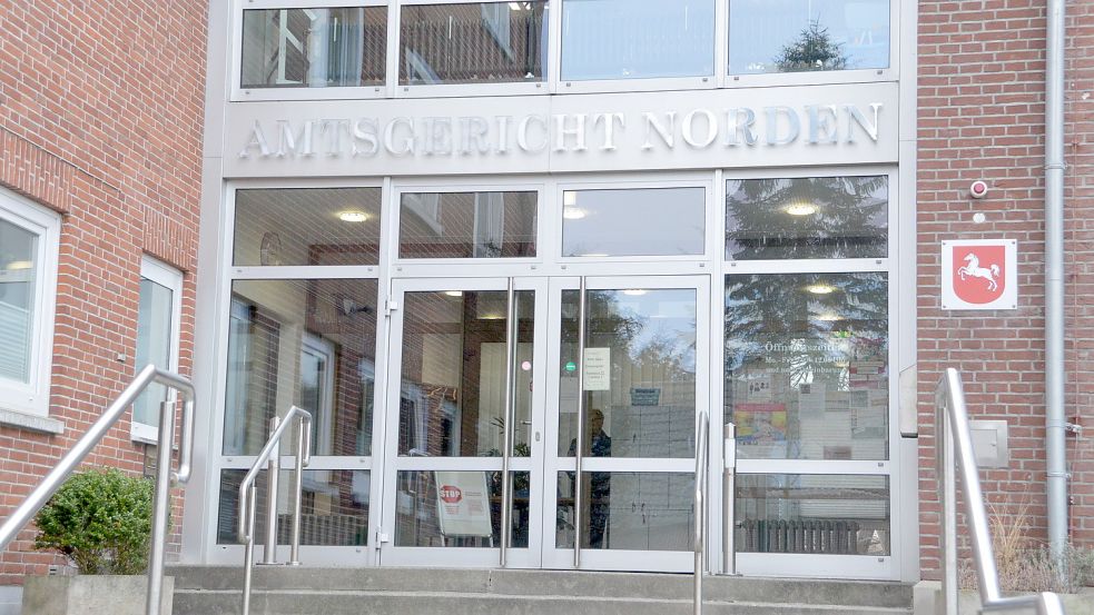 Die 57-jährige Mutter aus Marienhafe musste sich vor dem Amtsgericht Norden verantworten. Foto: Thomas Dirks