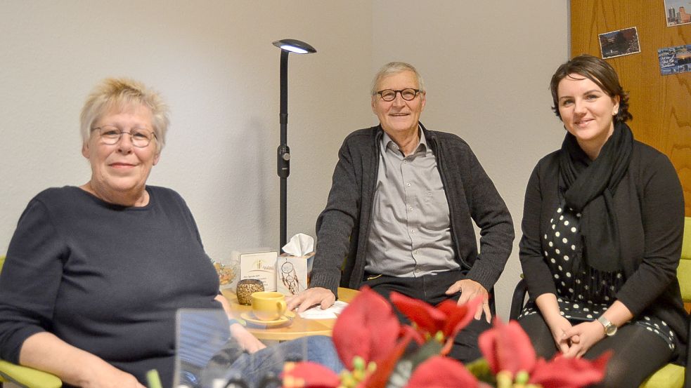 Die Mitarbeiter der Beratungsstelle „Krebs und Beruf“: Meike Eschen (von links), Detlef Münk und Alexandra Eschen. Foto: Neelke Harms