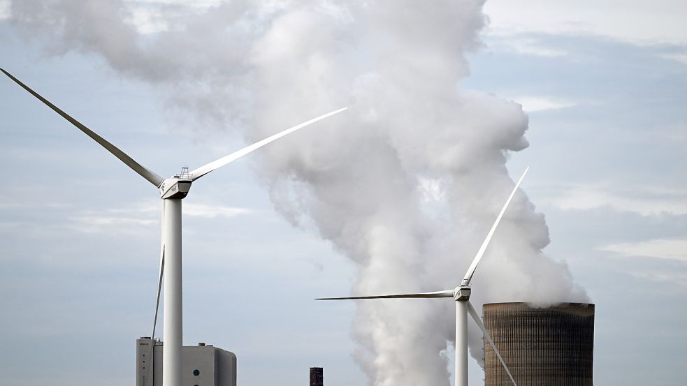 Sowohl der Anteil der Windkraft, als auch der Kohlekraft an der Stromversorgung in Deutschland ist im Jahr 2022 gestiegen. Foto: dpa/Federico Gambarini