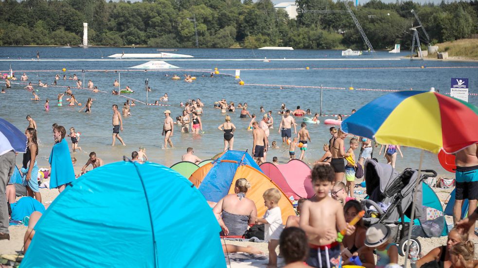 Am See haben sich viele Freizeitangebote entwickelt – vor allem für den Sommer. Foto: Romuald Banik