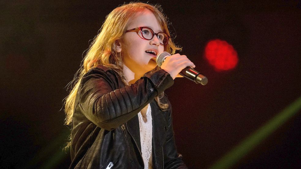 Valentina Peetz bei ihrem zweiten Auftritt in der TV-Show „The Voice Kids“. Foto: SAT.1 / Claudius Pflug