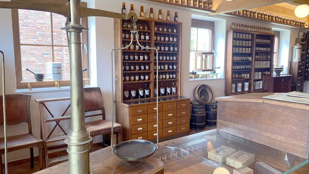 Ein Blick in die historische Apotheke. Foto: Holger Janssen