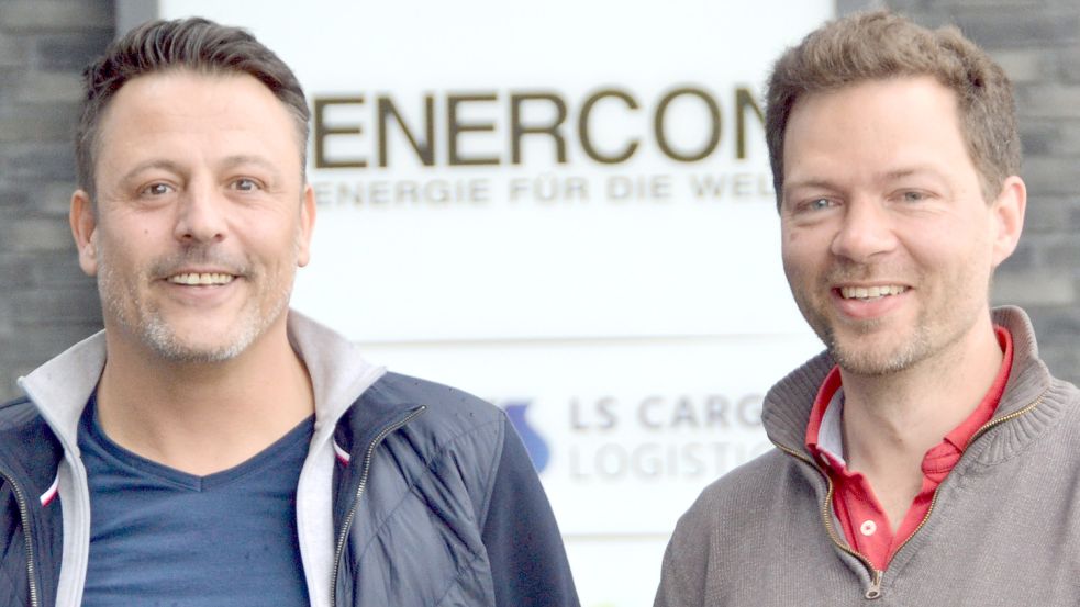 Dr. Henry Knobbe-Eschen (rechts), Vorsitzender des Enercon-Konzernbetriebsrates, und sein Stellvertreter Sascha Vogelsang. Foto: Aiko Recke