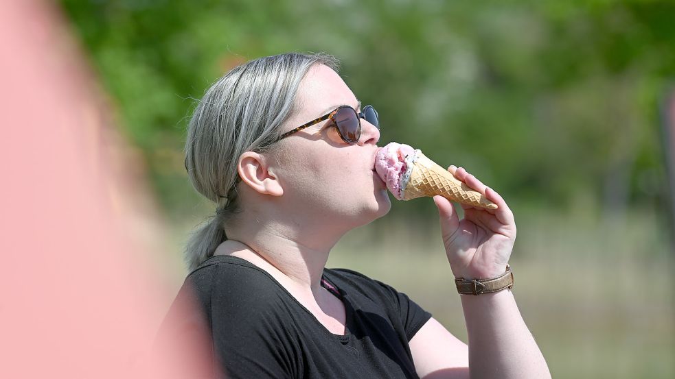 Zum Wochenende steigen die Temperaturen: Dann bringt Hoch „Ulla“ milde Luft aus Osteuropa nach Deutschland. Foto: dpa/Heiko Rebsch