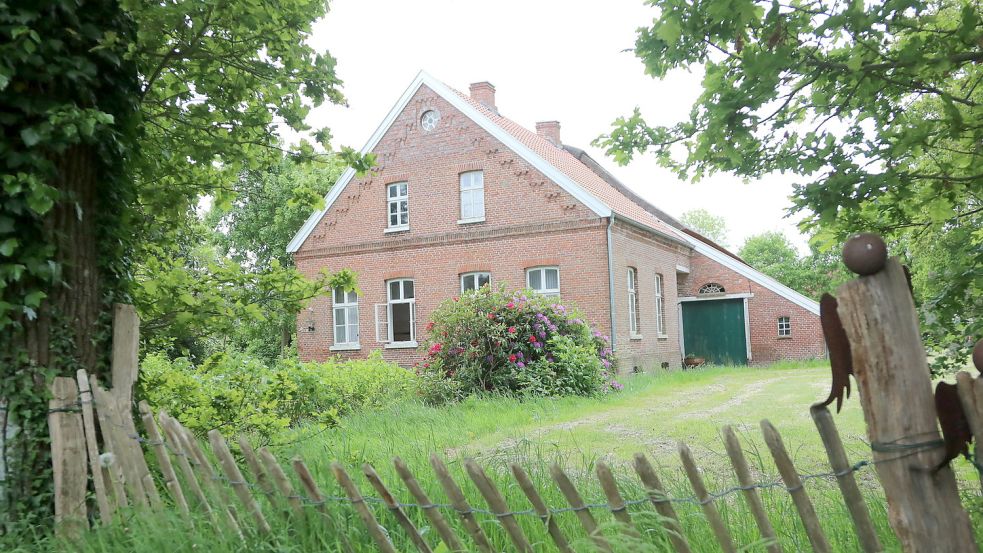 Im Garten wird eine Remise entstehen und ein Mitarbeiterparkplatz. Aber auch ein Baurngarten soll erhalten werden. Foto: Romuald Banik