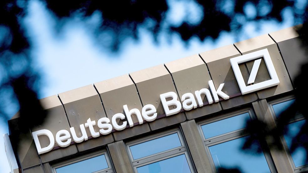 Das Angebot hiesiger Banken an Finanzierungen ist nach Angaben des Bundesverbands deutscher Banken größer als die Nachfrage. Foto: Hauke-Christian Dittrich/dpa