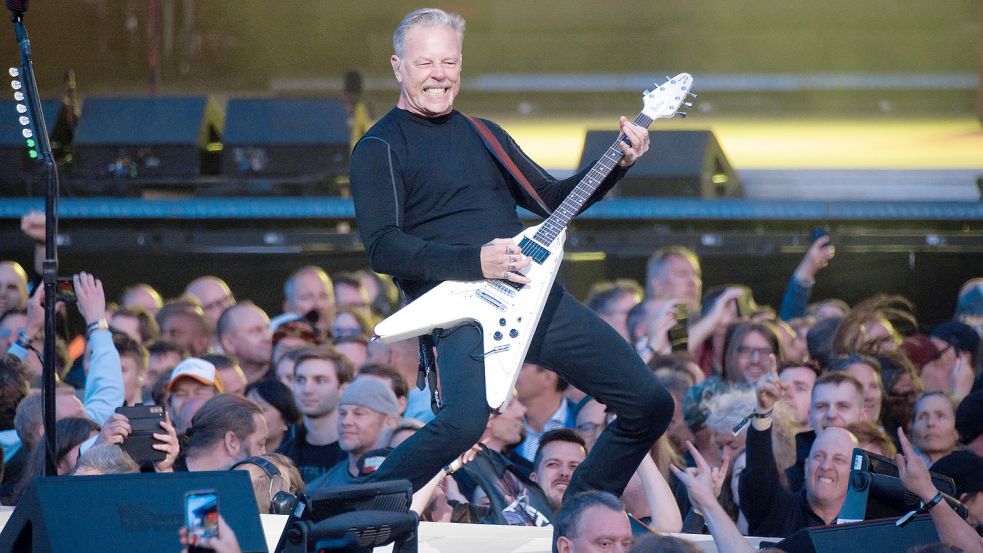 Metallica-Frontmann James Hetfield bei einem Auftritt 2022 in Kopenhagen. Foto: IMAGO IMAGES/Gonzales Photo