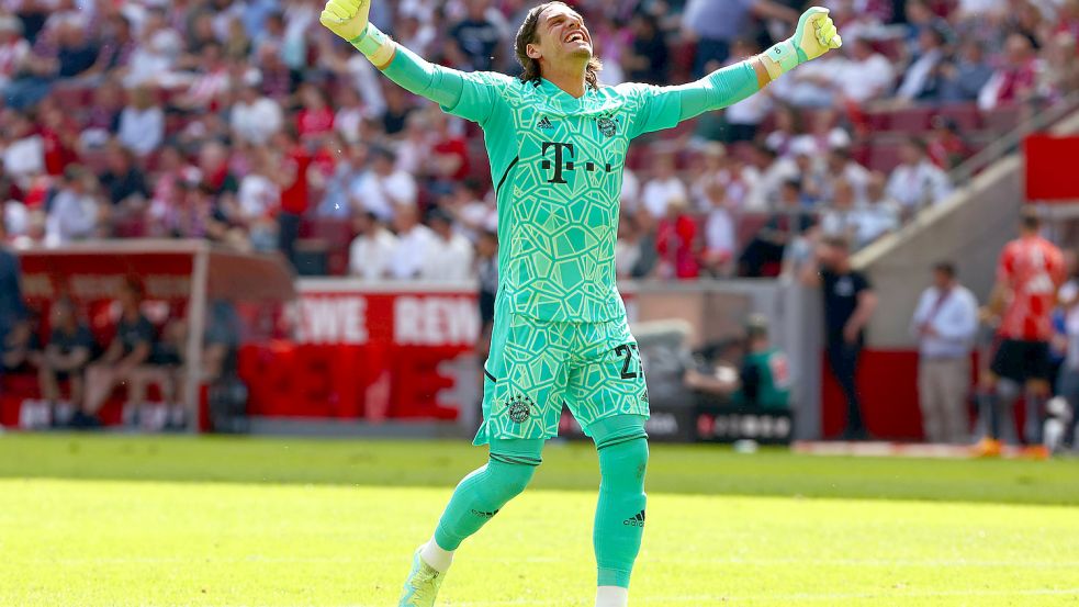 Jubel bei Bayern-Keeper Yann Sommer. Foto: imago images/kolbert-press