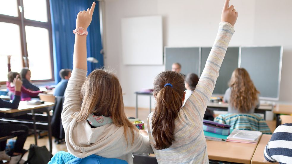 Schleswig-Holsteins Bildungsministerin Karin Prien will die Deutschkenntnisse von Kindern vor der Einschulung durch verpflichtenden Sprachtests überprüfen lassen. Foto: Felix Kästle/dpa