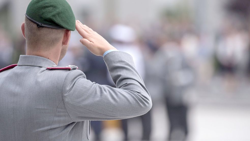 Ausländer in die Bundeswehr? Diese Idee kommt gerade erneut im politischen Raum auf. Foto: Christian Spicker/Imago