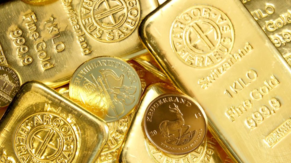Gold und Hunderte Gold- und Silbermünzen hat der Millionär Strangfeld der AfD vererbt, es bestehen jedoch Zweifel an dem Testament. Foto: unsplash/Zlaťáky.cz