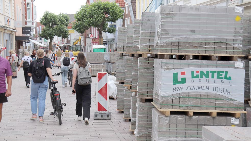 Am Dienstag war wieder genug Material vor Ort. Foto: Heino Hermanns