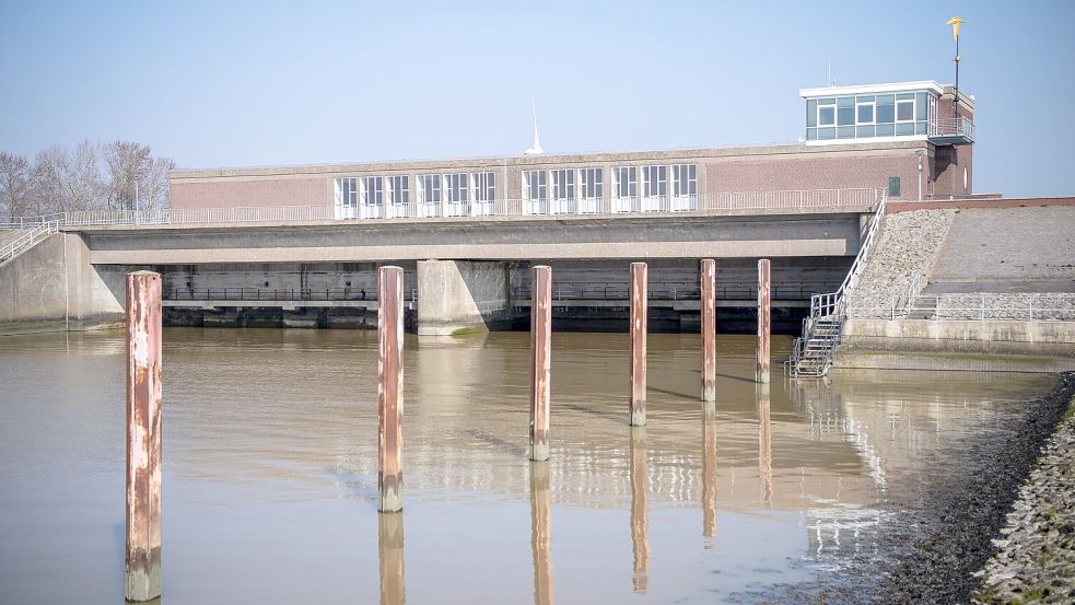 Mehr Niederschläge, höhere Meeresspiegel – die Schöpfwerke wie hier an der Knock müssen wegen des Klimawandels angepasst werden. Foto: DPA
