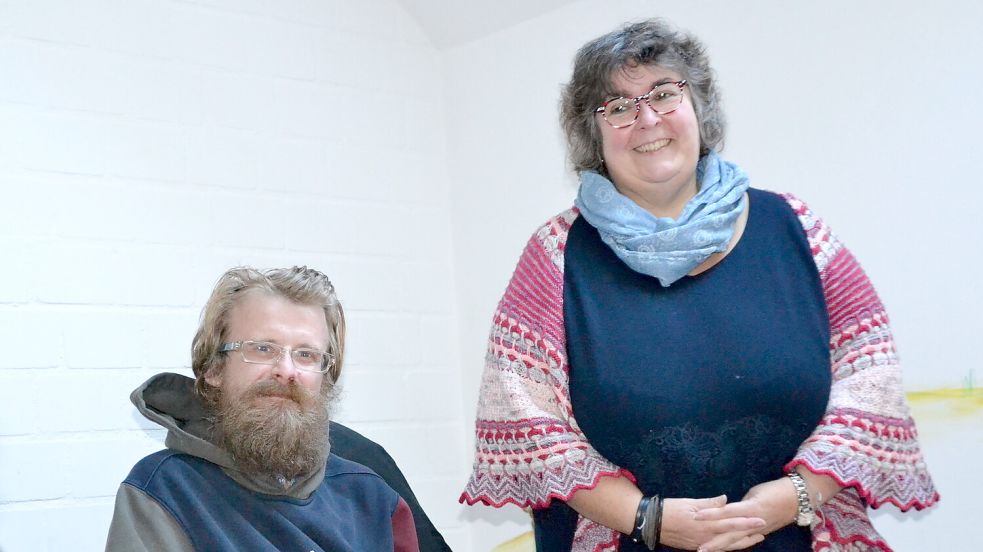 Der Bremer Arzt Julien Dufayet hat in der Praxis von Dr. Andrea Radde-Reinhard in Wiesmoor Sprechstunden für Post-Vac-Patienten angeboten. Foto: Franziska Otto