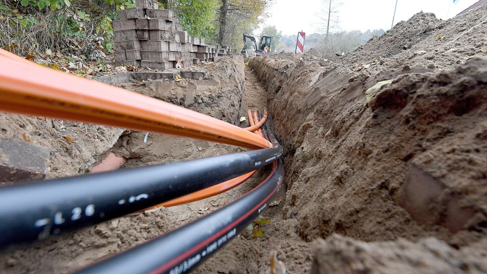 Das Land Niedersachsen will beim Breitbandausbau sparen und seine Förderung einstellen. Foto: Carsten Rehder/dpa