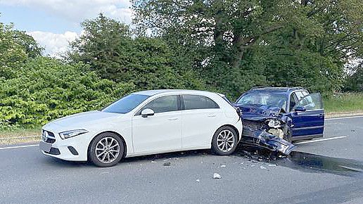 Die Polizei rückte am Mittwoch zu einem Unfall in Bagband aus. Foto: Löschen