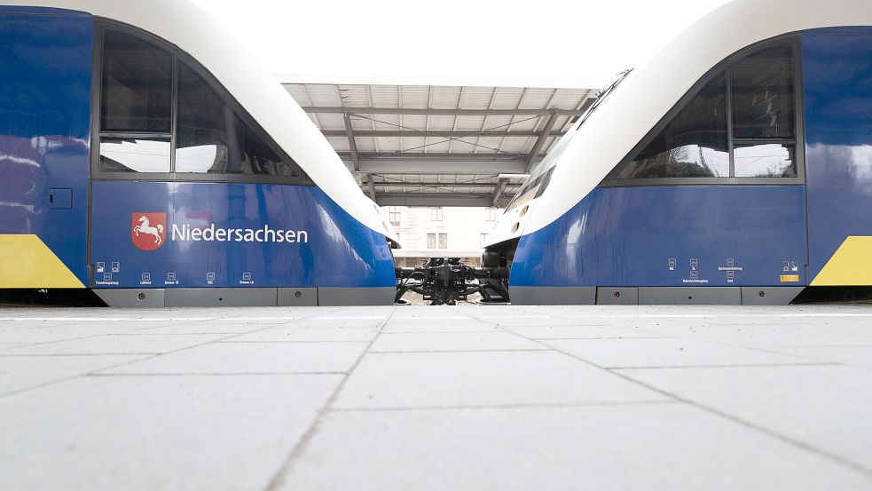 Ab dem Jahr 2037 sollen in Niedersachsens Schienennahverkehr nur noch Züge fahren, die kein Kohlendioxid ausstoßen. Foto: Friso Gentsch/dpa