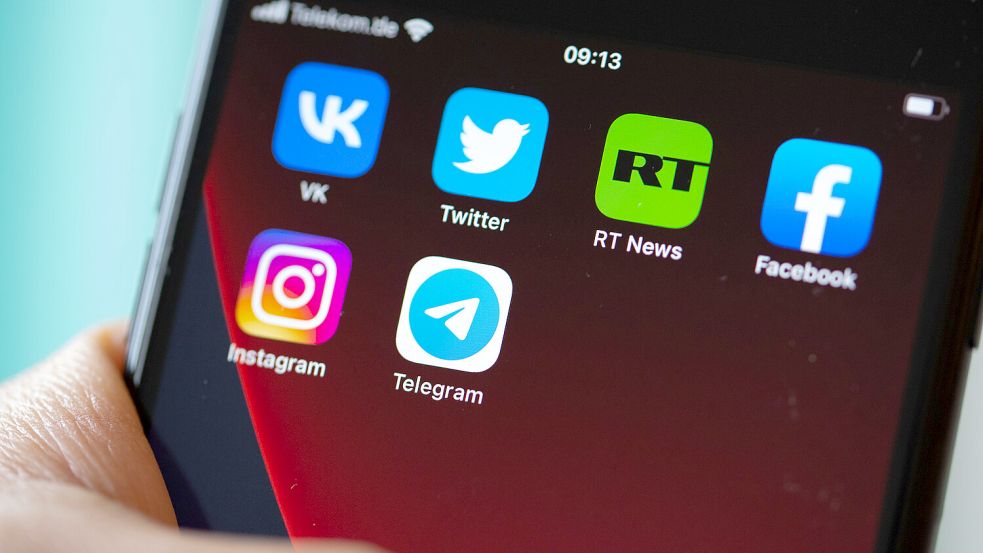 Die angeblichen Gewaltvideos aus der IGS Marienhafe-Moorhusen wurden offenbar nur gedreht, um die digitalen Netzwerke zu füttern. Foto: DPA