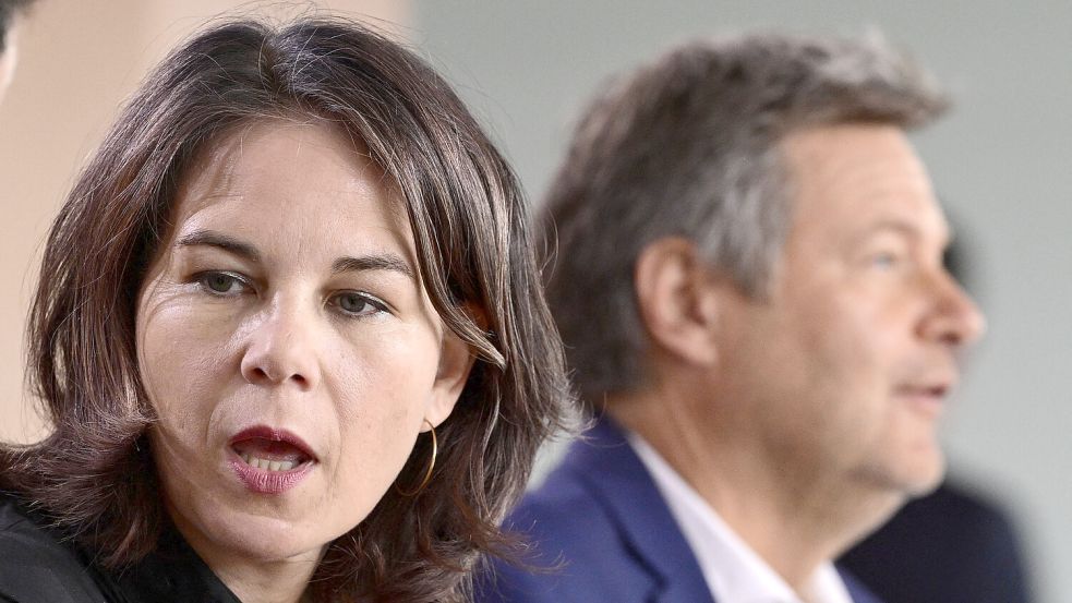 Außenministerin Annalena Baerbock stört sich an einem Satire-Account auf der Plattform „X“. Foto: AFP/JOHN MACDOUGALL