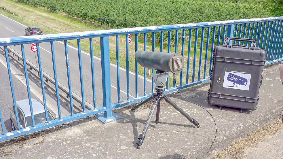 Vier von fünf Autofahrern wurden schon einmal am Handy geblitzt. Foto: IMAGO IMAGES/ Einsatz-Report24
