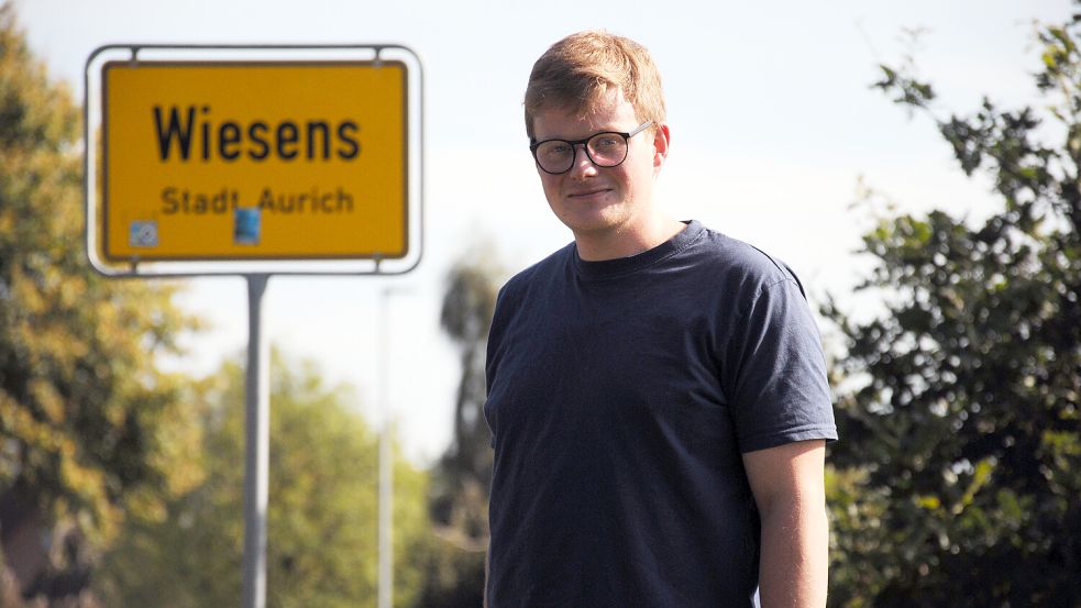 Wiesens bestimmt sein Leben: Als Vorsitzender der Dorfjugend Wiesens ist Marco Garrelts (26) bereits seit sieben Jahren im Amt. Foto: Udo Hippen