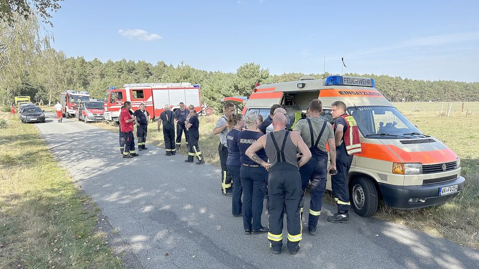 Zahlreiche Rettungskräfte sind vor Ort. Foto: Michael Brockmöller.