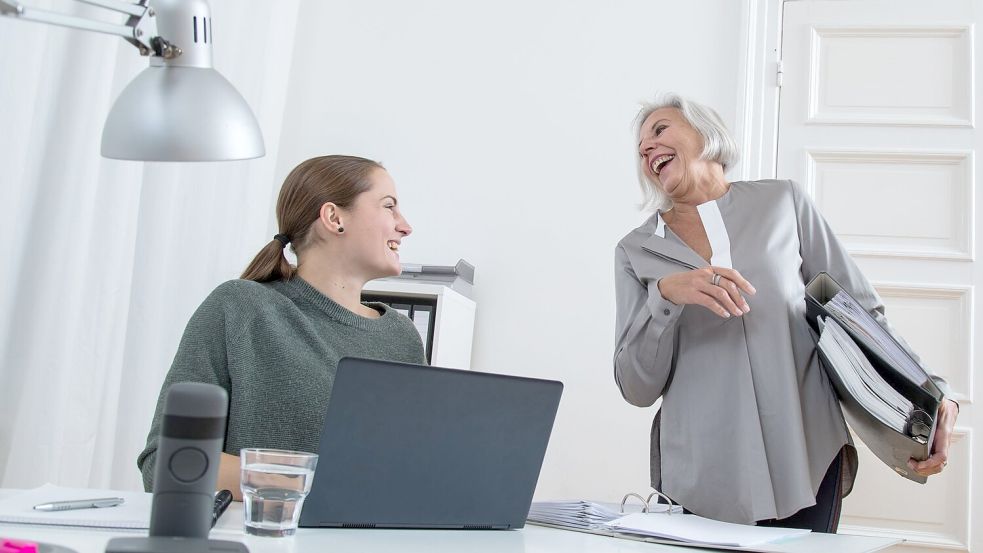 Berufliche Erfüllung im Ruhestand: Rentner bleiben im alten Job. Foto: Christin Klose/dpa-tmn