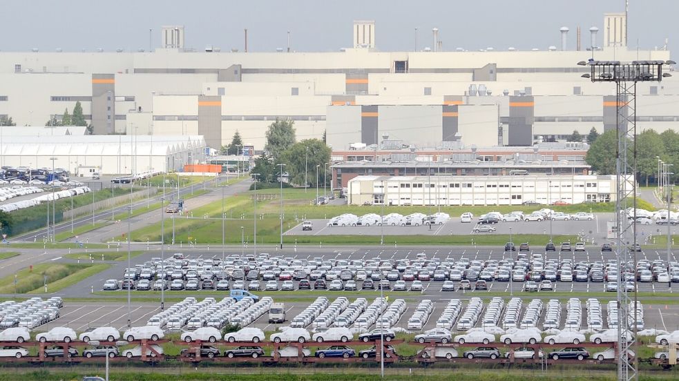Blick aus der Vogelperspektive auf das Emder VW-Werk. Foto: Aiko Recke