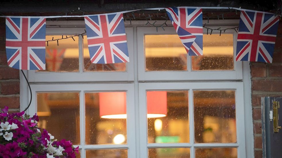 Gestiegene Energie-, Personal- und Großhandelspreise wirken sich auf die Zahl der Pubs in Großbritannien aus. Foto: Sebastian Gollnow/dpa