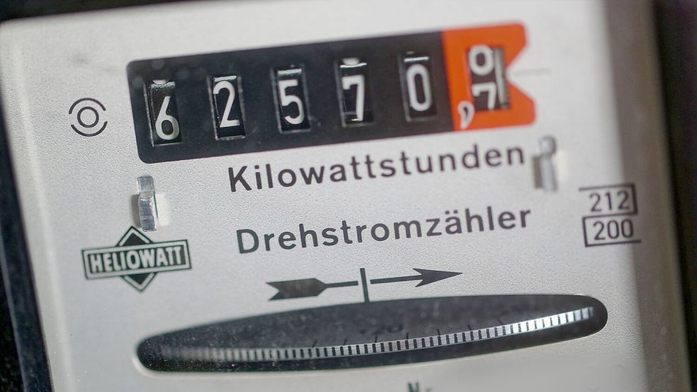 Strom und Erdgas sind für Haushalte in den vergangenen zwölf Monaten im Durchschnitt deutlich günstiger geworden. Foto: Henning Kaiser/dpa