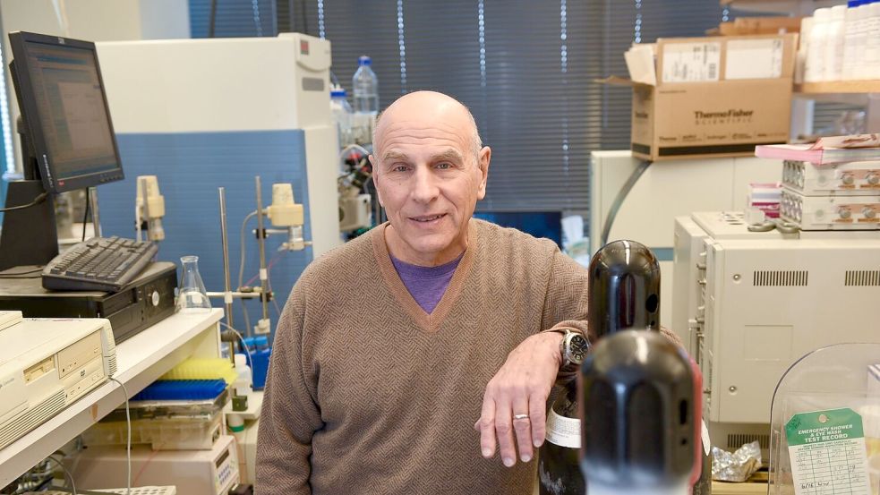Dennis L. Kasper ist Arzt und Immunologe an der Harvard Medical School. Der US-amerikanische Immunologe wird mit dem Paul Ehrlich- und Ludwig Darmstaedter-Preis 2024 geehrt. Foto: Richard Groleau/Harvard Medical School/dpa