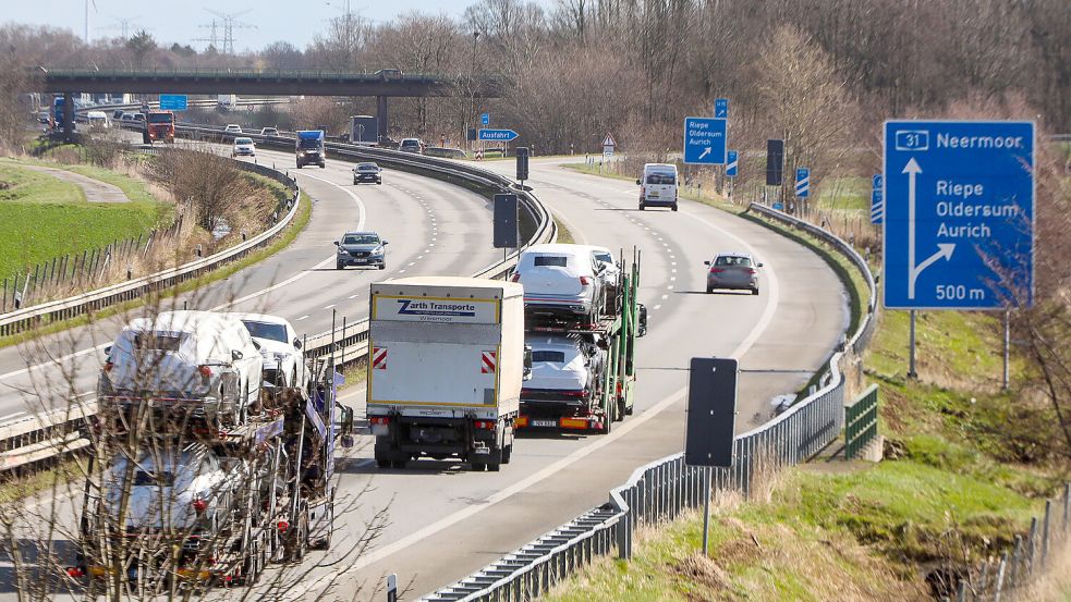 Die Autobahn 31 an der Abfahrt Riepe. Foto: Romuald Banik