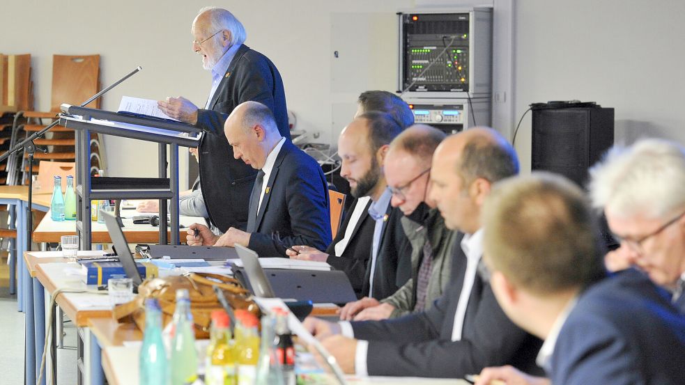 Nicht nur für Ratssitzungen, auch für Arbeitskreise sollen laut einem Vorschlag der Verwaltung die Fehntjer Politiker Geld bekommen. Foto: Stephan Friedrichs