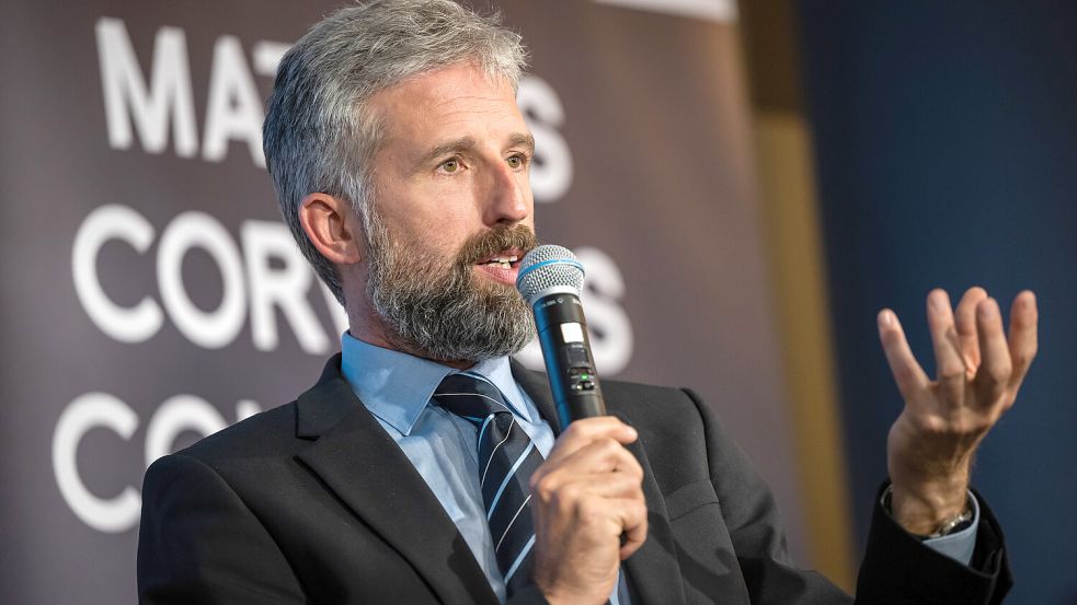Tübingens Oberbürgermeister Boris Palmer hat sich für eine Partei der Linken-Politikerin Sahra Wagenknecht ausgesprochen. Foto: dpa/Marton Monus