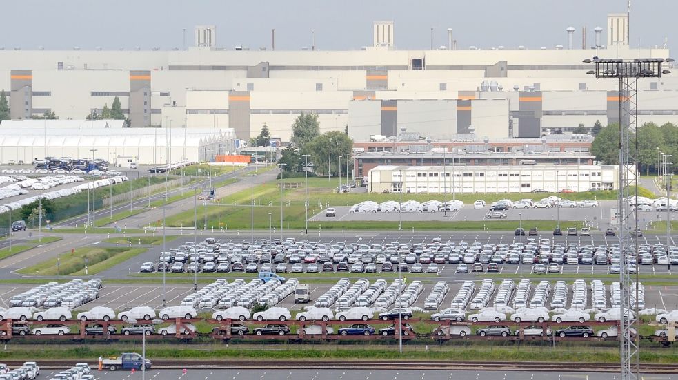 Blick aus der Vogelperspektive auf das Emder VW-Werk. Foto: Aiko Recke