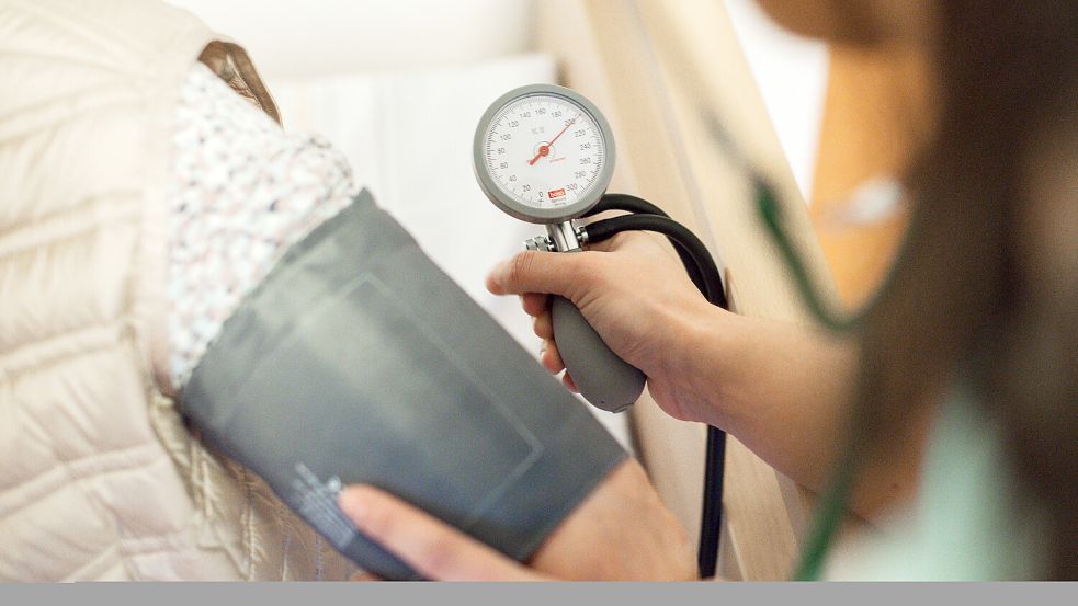 Jeder dritte Mensch leidet nach Angaben der WHO unter zu hohem Blutdruck. Foto: dpa/Jana Bauch