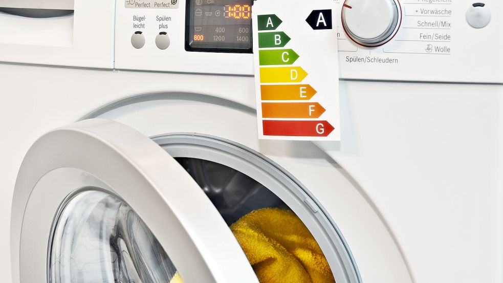 Bei Elektro-Geräten der Effizienzklassen A++ und A+++ lohnt sich eine Reparatur. Foto: ironjohnx/imago-images.de