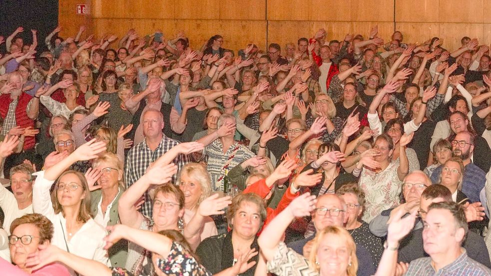 Die Stadthalle war zum Bersten voll. Foto: Helmut Vortanz