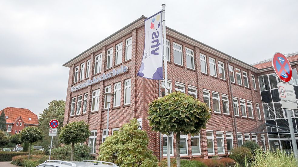 Die Kreisvolkshochschule Aurich organisiert die Sprachkurse für die Flüchtlinge. Foto: Romuald Banik