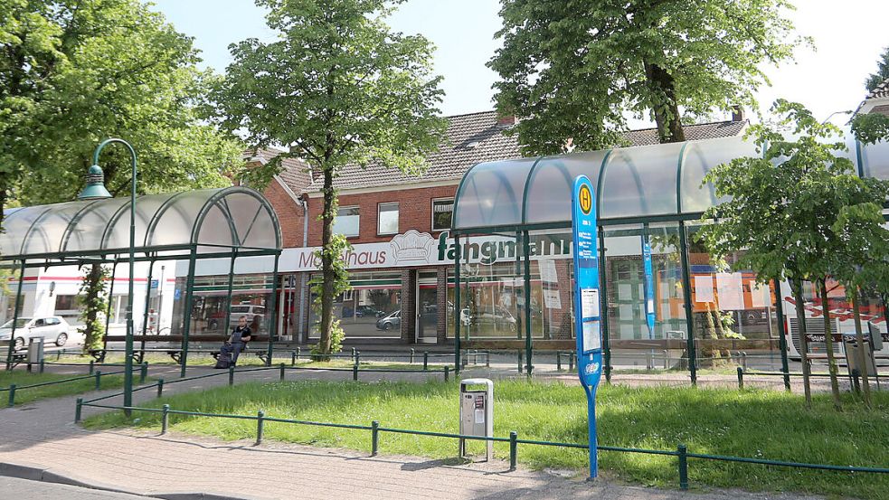 Am Auricher Busbahnhof fand die Auseinandersetzung statt. Foto: Romuald Banik