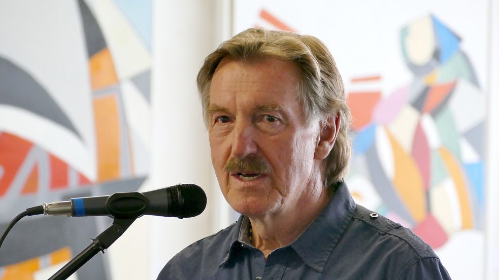 Bekommt er jetzt vielleicht auch noch den Deutschen Lesepreis? Johann Voß ist bereits mehrfach für sein literarisches Schaffen geehrt worden. Foto: Werner Jürgens