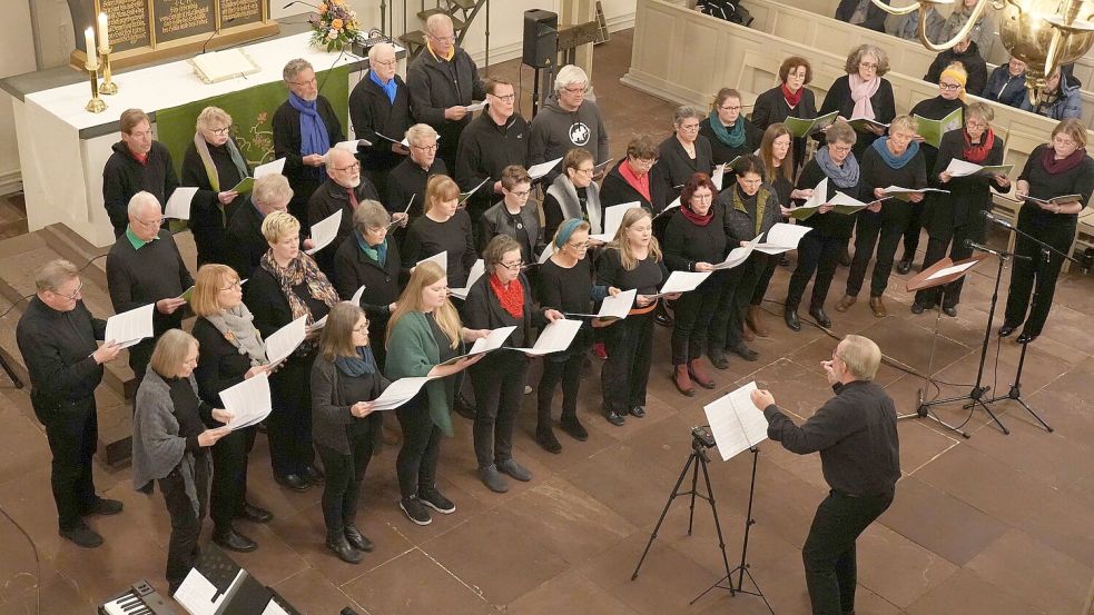 Der Projektchor 9. November erinnerte in einem Konzert an den jüdischen Librettisten Fritz Löhner. Foto: Helmut Vortanz